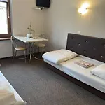 Gryf Hotel *