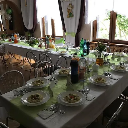 Hotel Gryf *